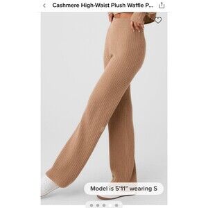 Alo yoga Cashmere High Waist Plush pant Toasted Almond size Small